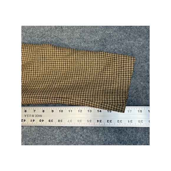 Vintage Burberry Sport Coat - Union Made in USA Tan Houndstooth 90s Silk / Wool - Picture 12 of 13